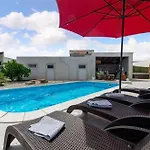 Villa Mab Sweet By Guide