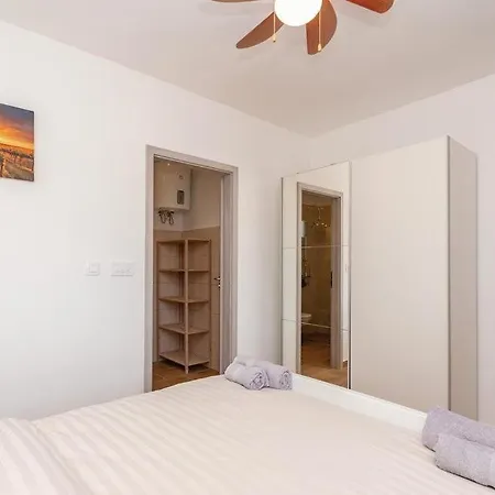 Вилла Mab Sweet By Guide Вела-Лука