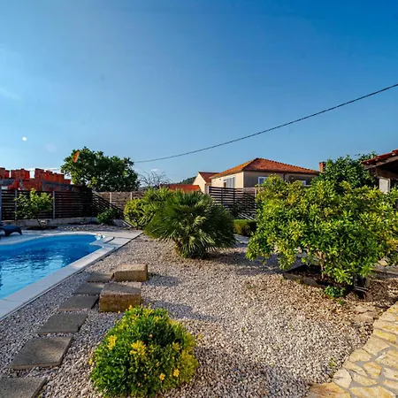 Villa Mab Sweet By Guide Vela Luka
