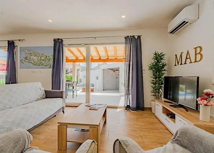 Villa Mab Sweet By Guide Vela Luka