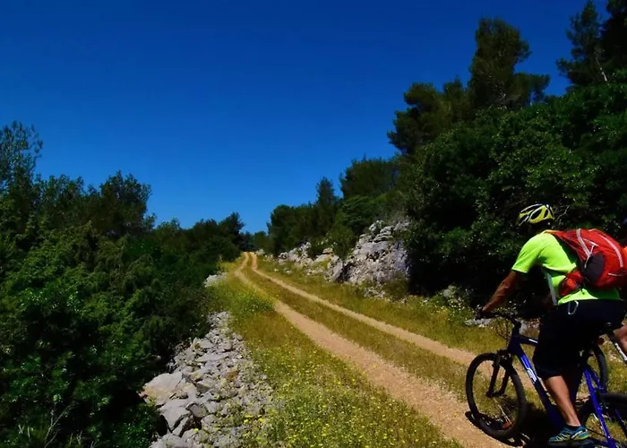 Mab Sweet By Guide Villa